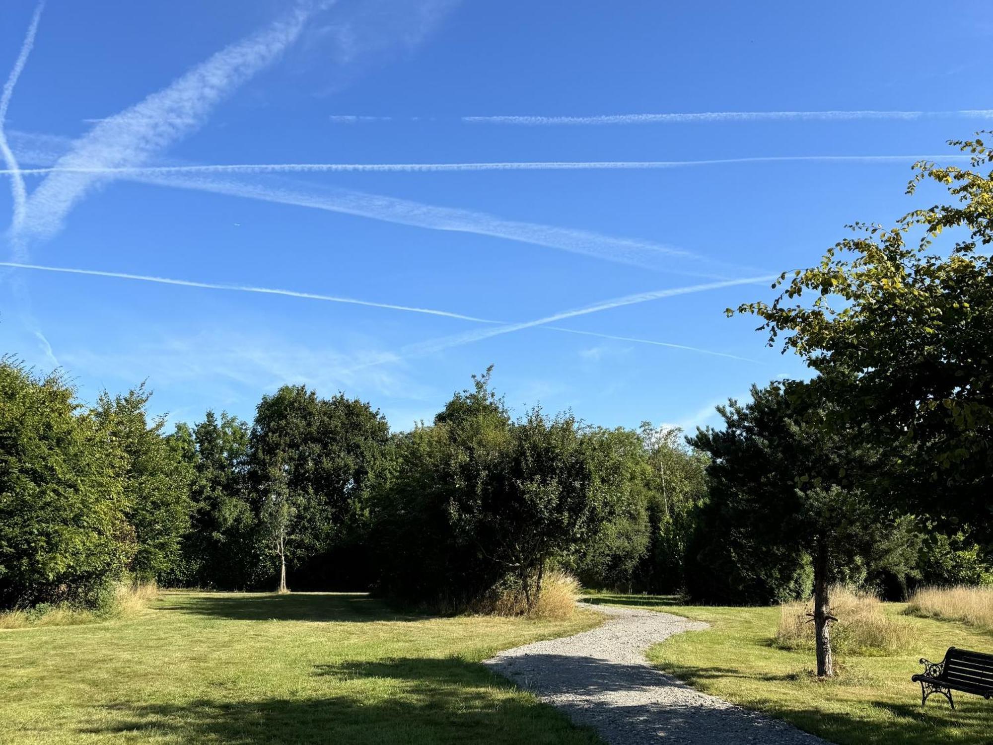 Hookwood Lodge London Gatwick هورلي المظهر الخارجي الصورة