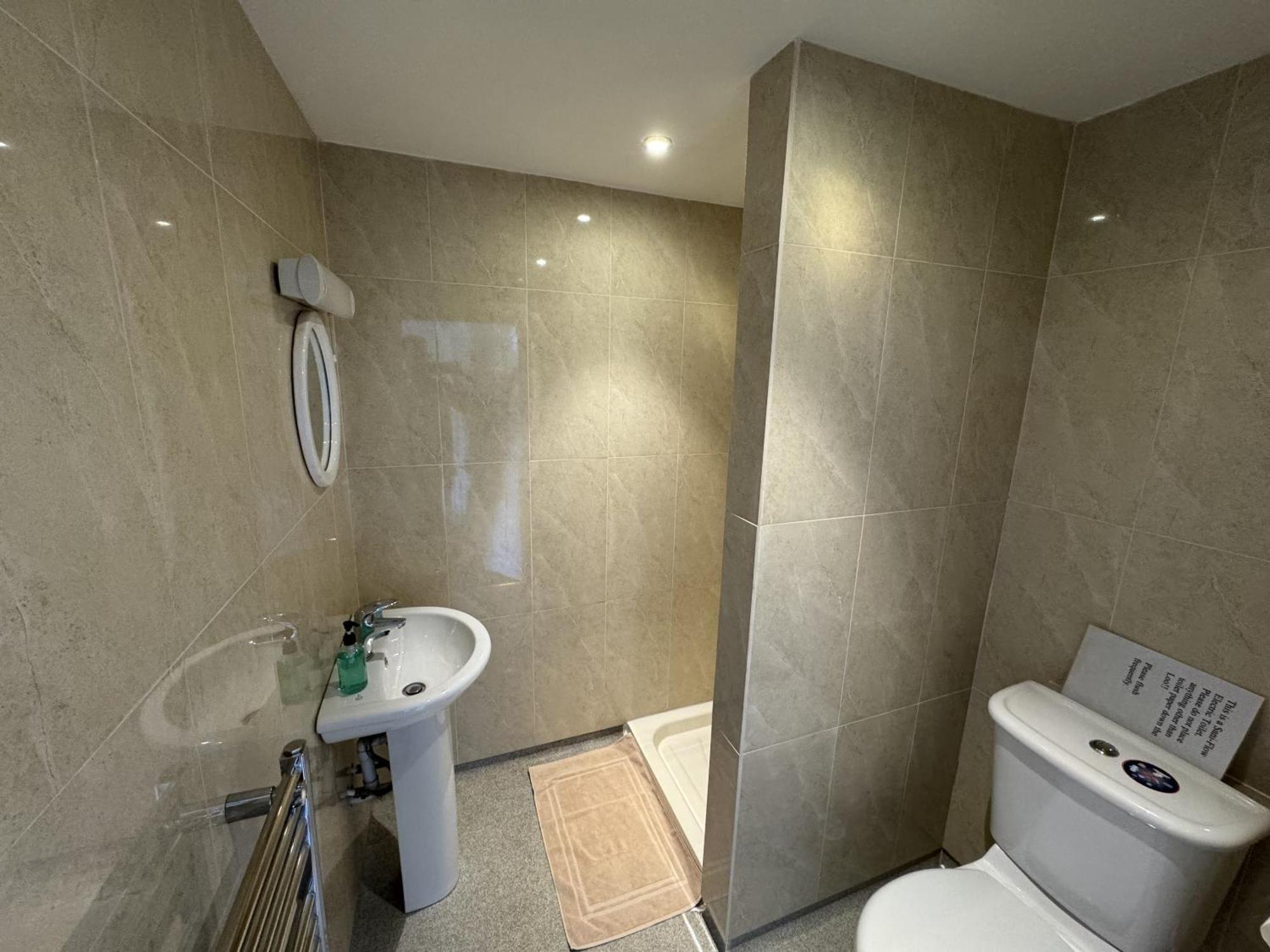Hookwood Lodge London Gatwick هورلي الغرفة الصورة