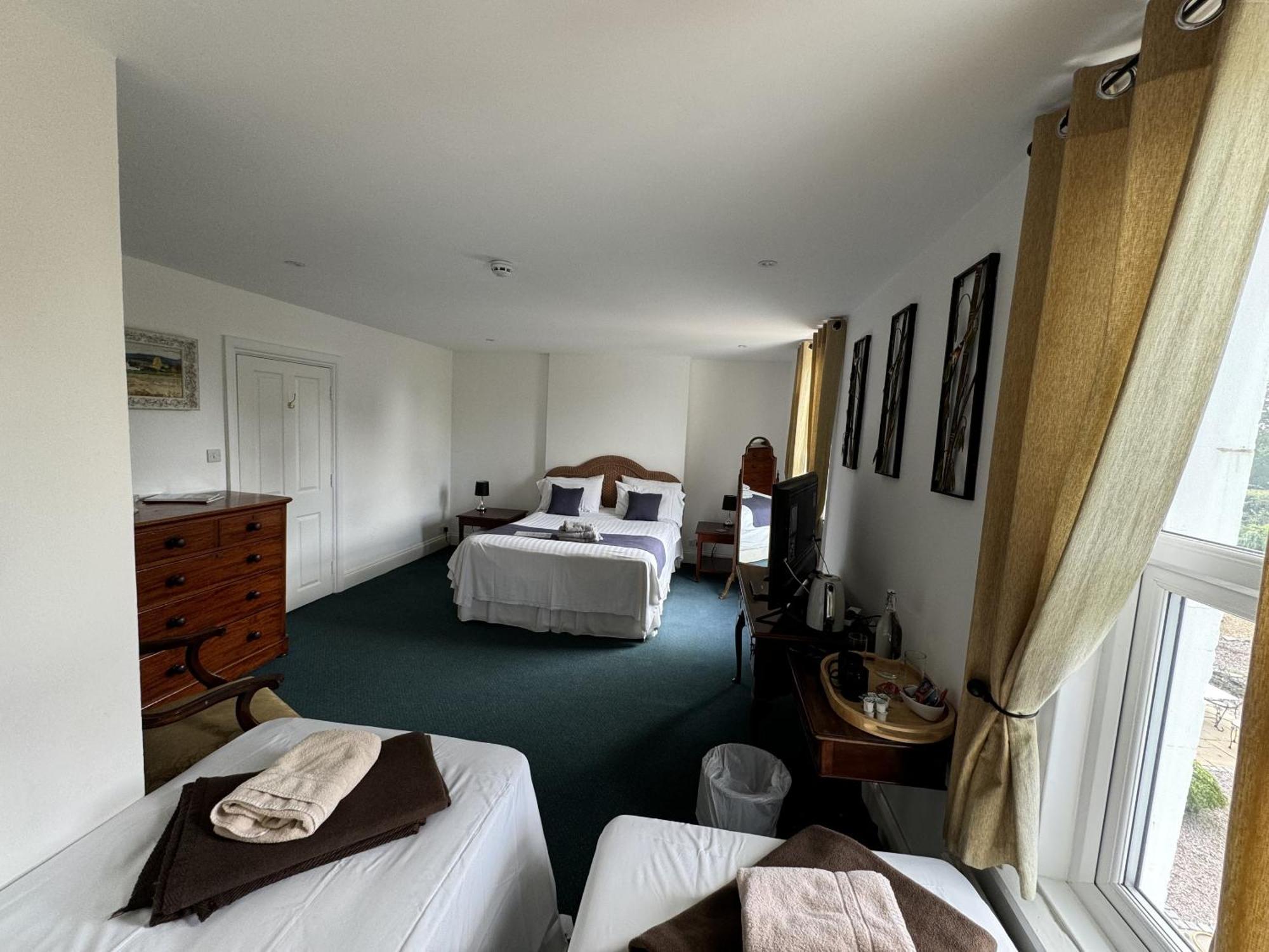 Hookwood Lodge London Gatwick هورلي الغرفة الصورة