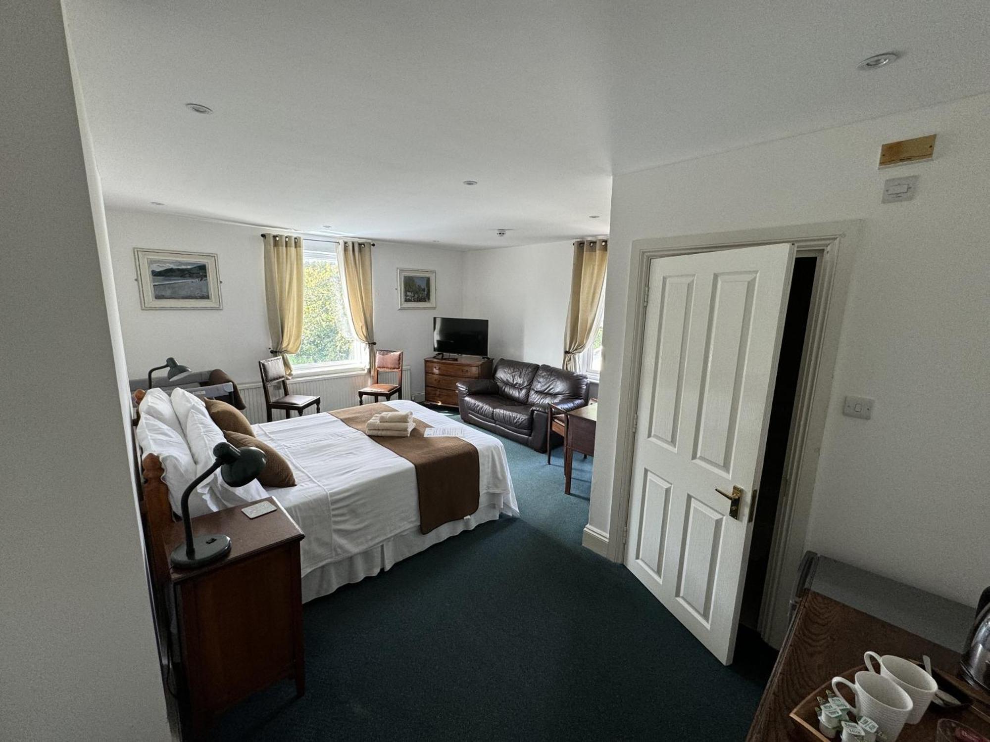 Hookwood Lodge London Gatwick هورلي الغرفة الصورة