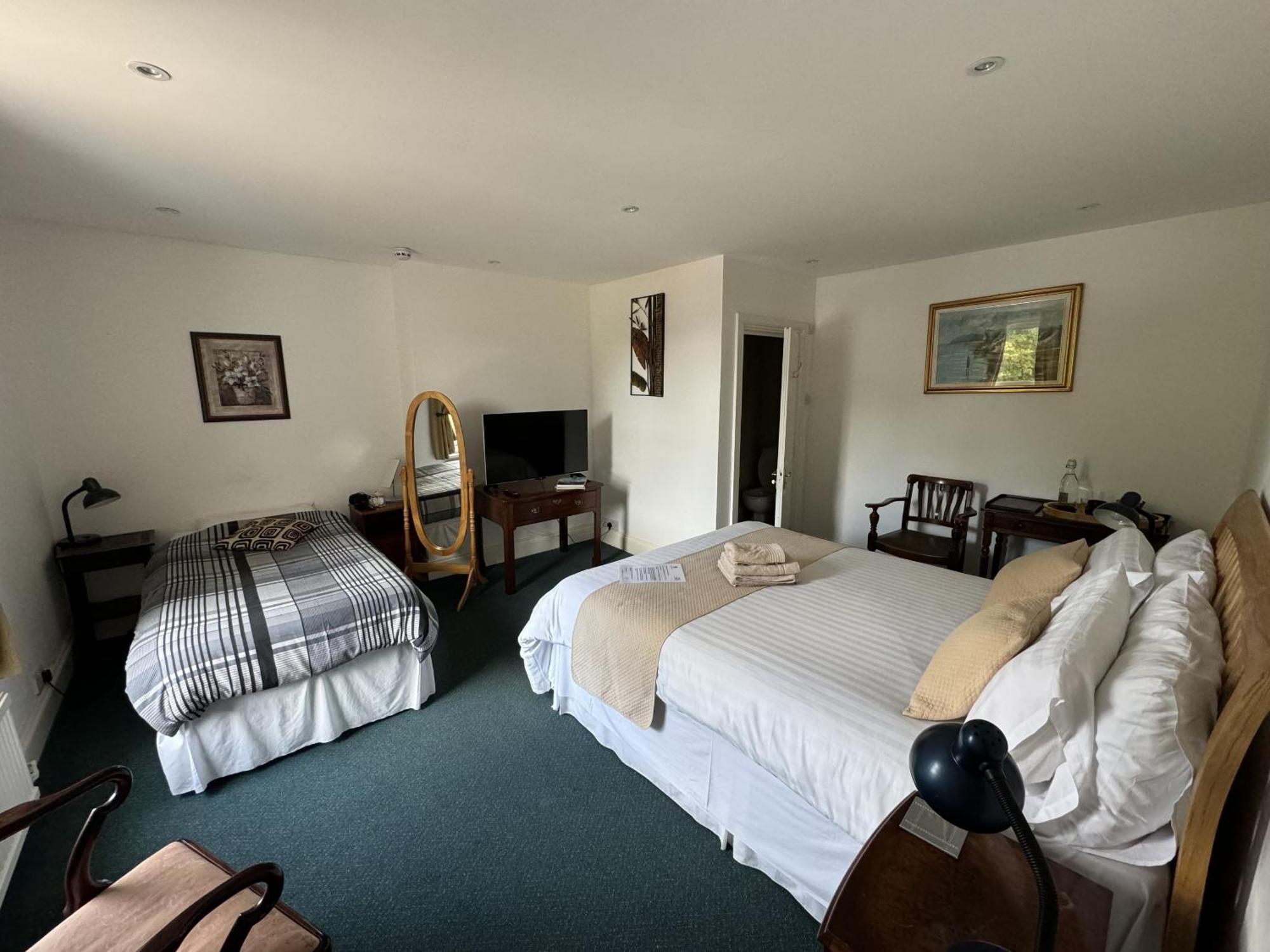 Hookwood Lodge London Gatwick هورلي الغرفة الصورة