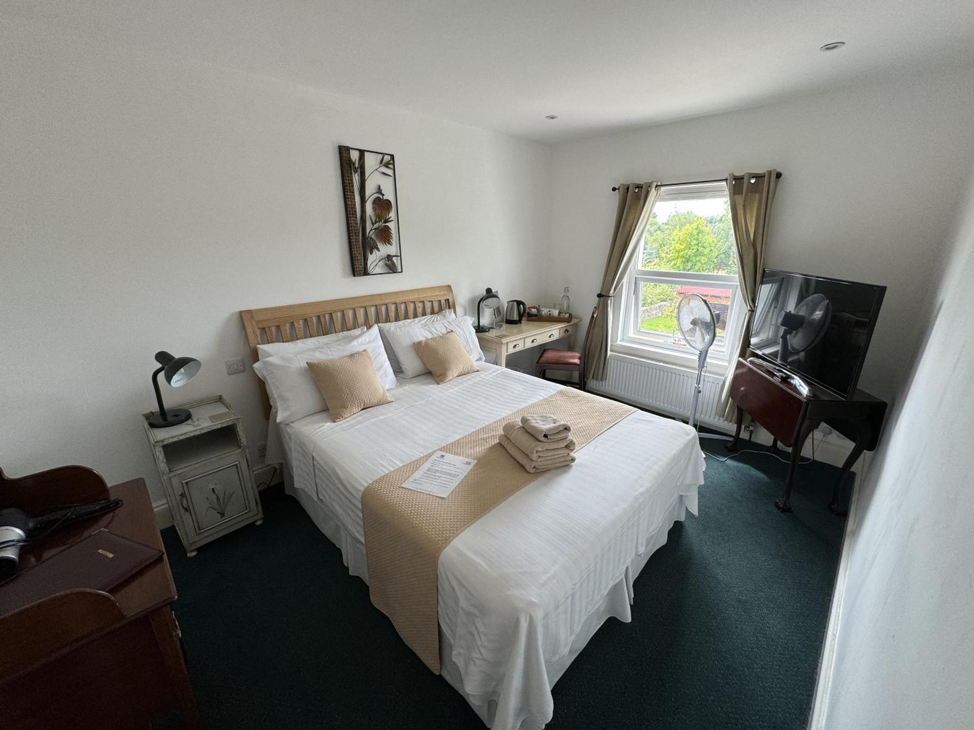 Hookwood Lodge London Gatwick هورلي الغرفة الصورة