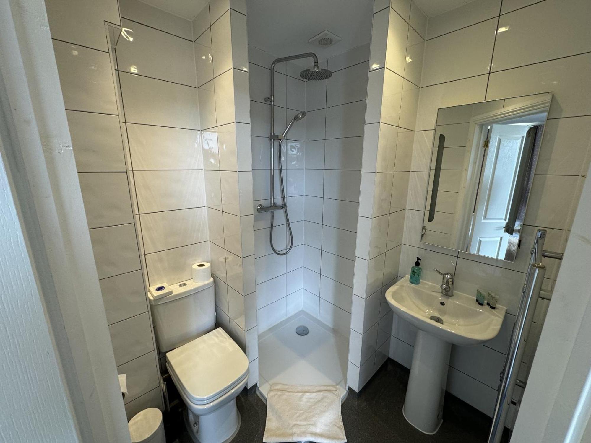 Hookwood Lodge London Gatwick هورلي الغرفة الصورة