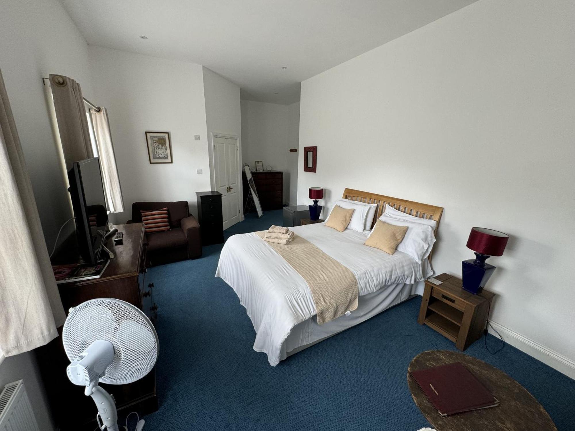 Hookwood Lodge London Gatwick هورلي الغرفة الصورة